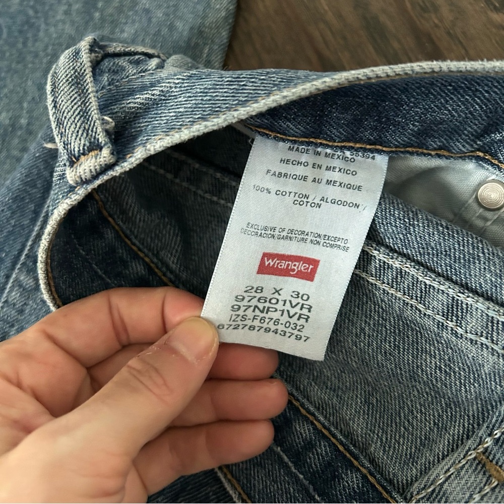 VINTAGE Wrangler Jeans 27/28x30 | 100% Cotton | Thick Denim | Heritage Fit - Picture 8 of 8